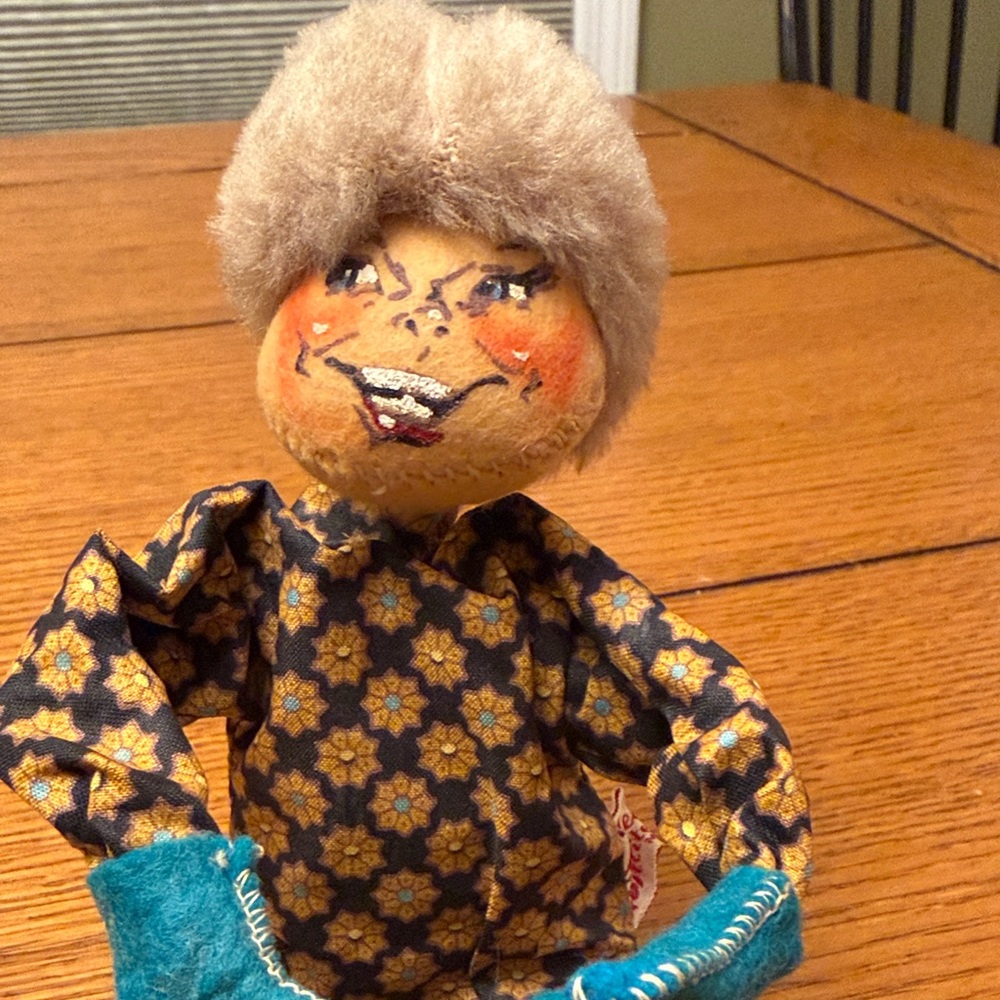 Annalee Doll